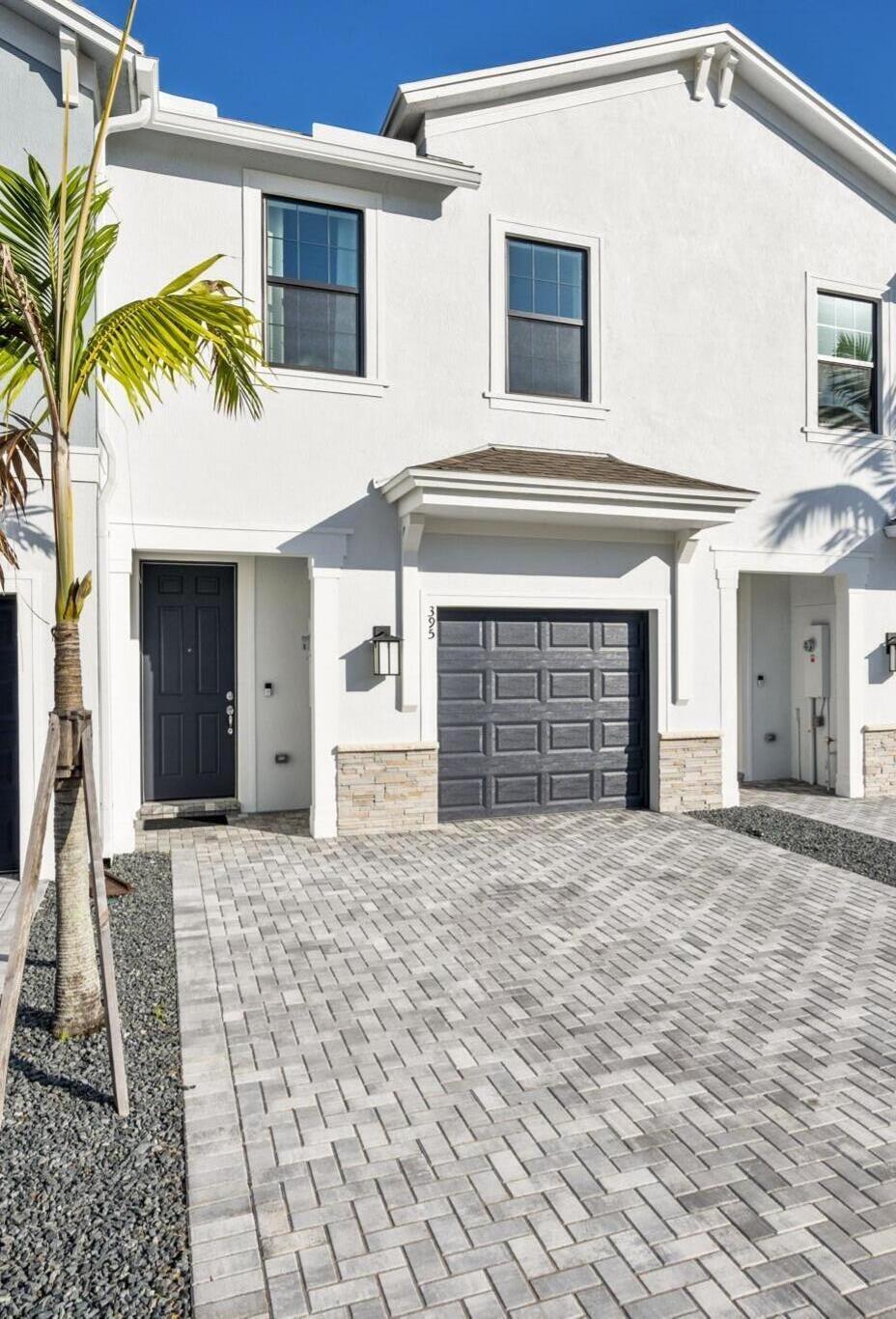 a view of a house with a outdoor space