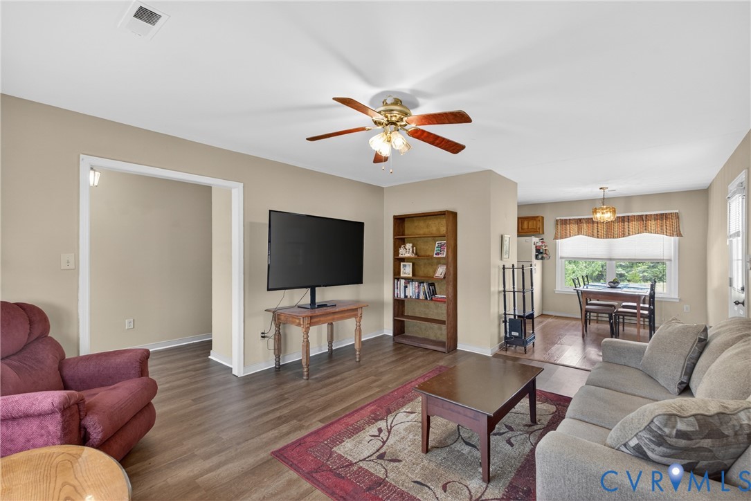 7530 South Genito Road Jetersville, VA 23083 - Photo 8 of 34