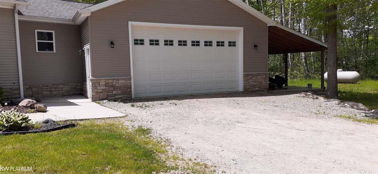 7260 Reddicliffe Road Melvin, MI 48454 - Photo 7 of 82 50012920-6.JPG