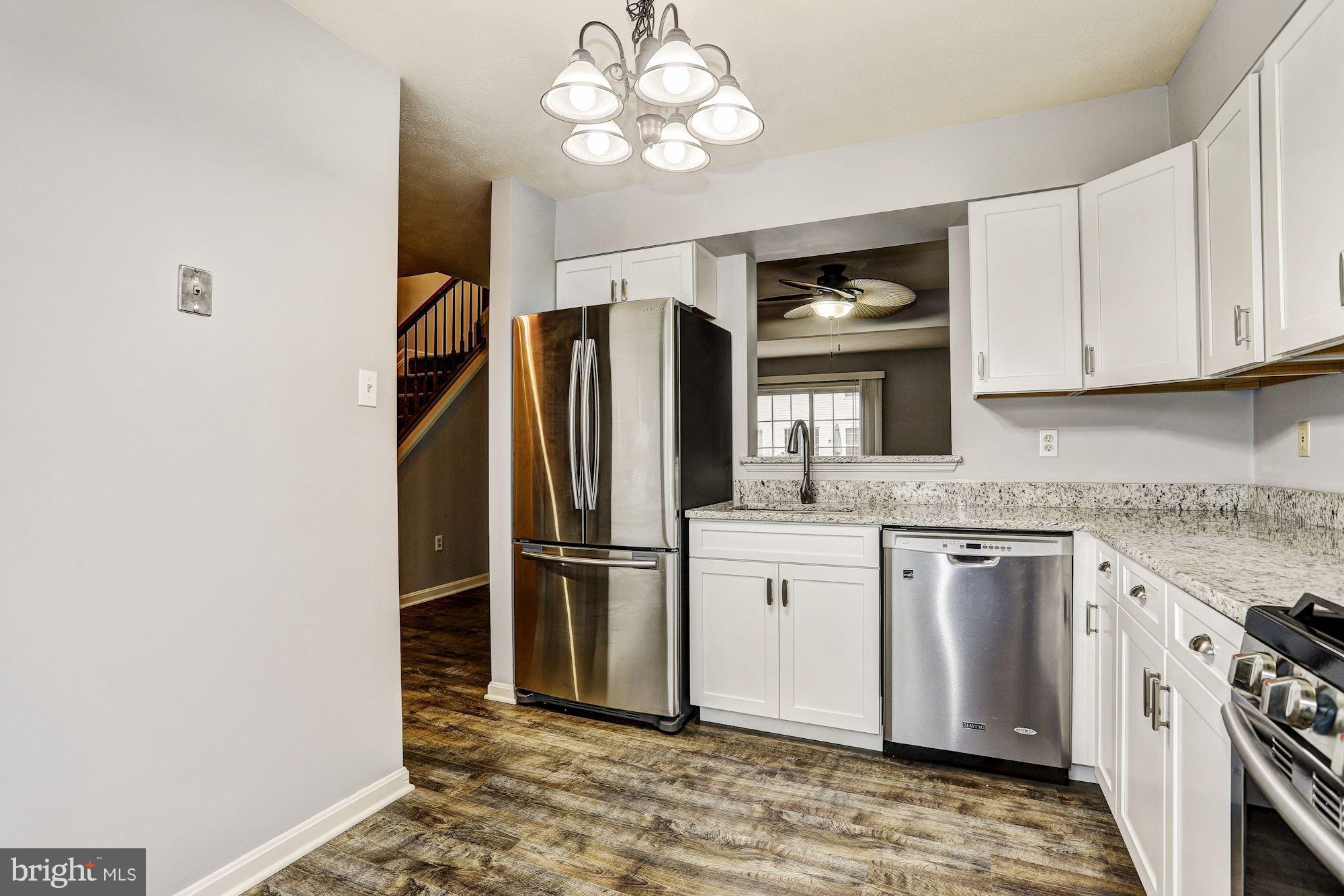 6282 Meadowcroft Road Eldersburg, MD 21784 - Photo 10 of 29 Eat-In Kitchen