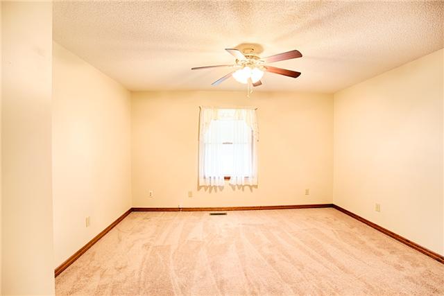 19009 Sewell Road Athens, AL 35614 - Photo 11 of 20