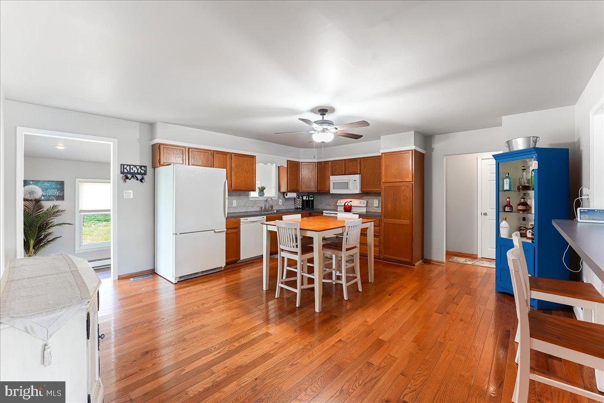 50 Ellston Road Aston, PA 19014 - Photo 6 of 19