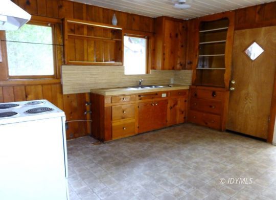 53075 Tollgate Road Idyllwild, CA 92549 - Photo 5 of 12 Kitchen