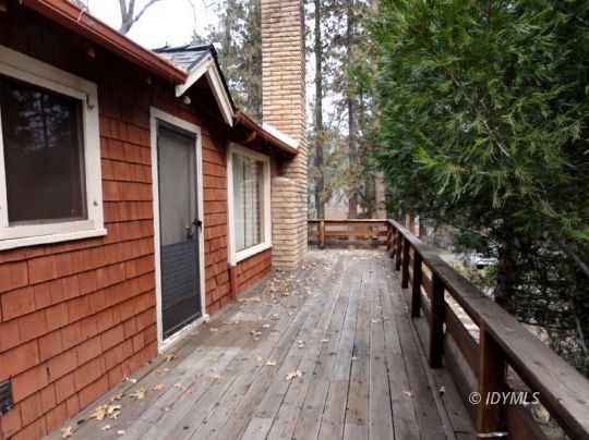 53075 Tollgate Road Idyllwild, CA 92549 - Photo 10 of 12 Side deck