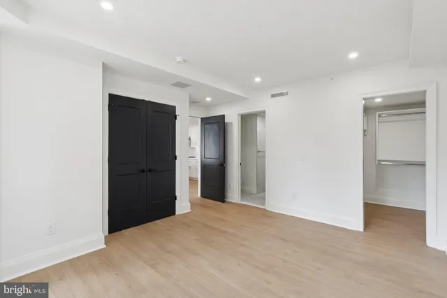 a view of hallway with a hallway