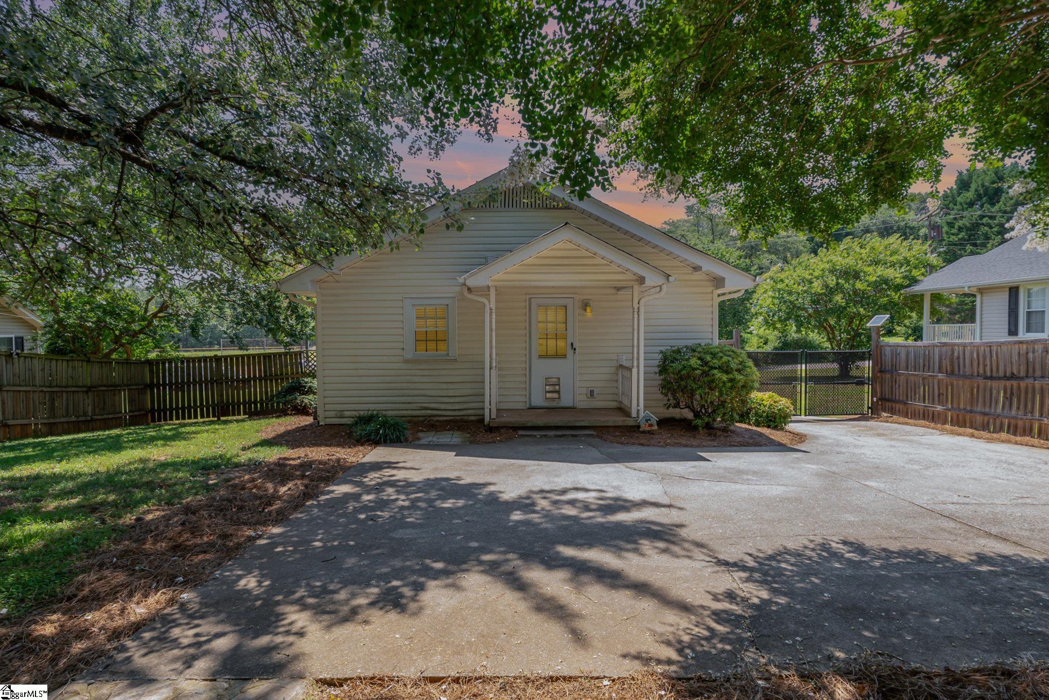 113 Taylors Road Taylors, SC 29687 - Photo 33 of 35 Gallery Image 33