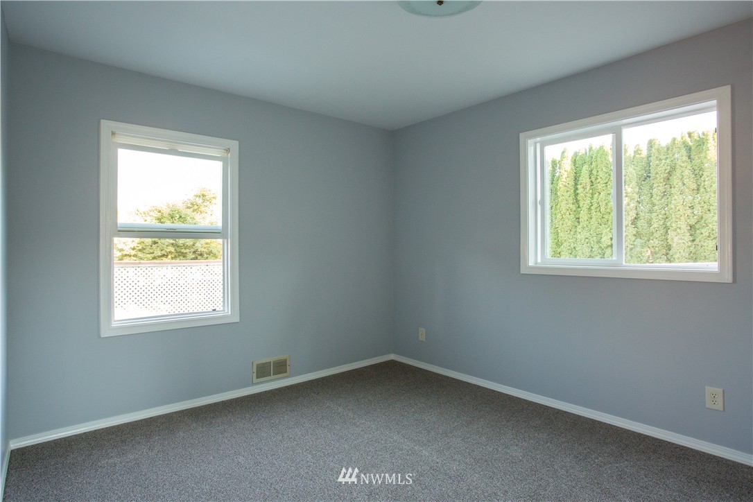 11061 Peter Anderson Road Burlington, WA 98233 - Photo 15 of 24 Gallery Image 15