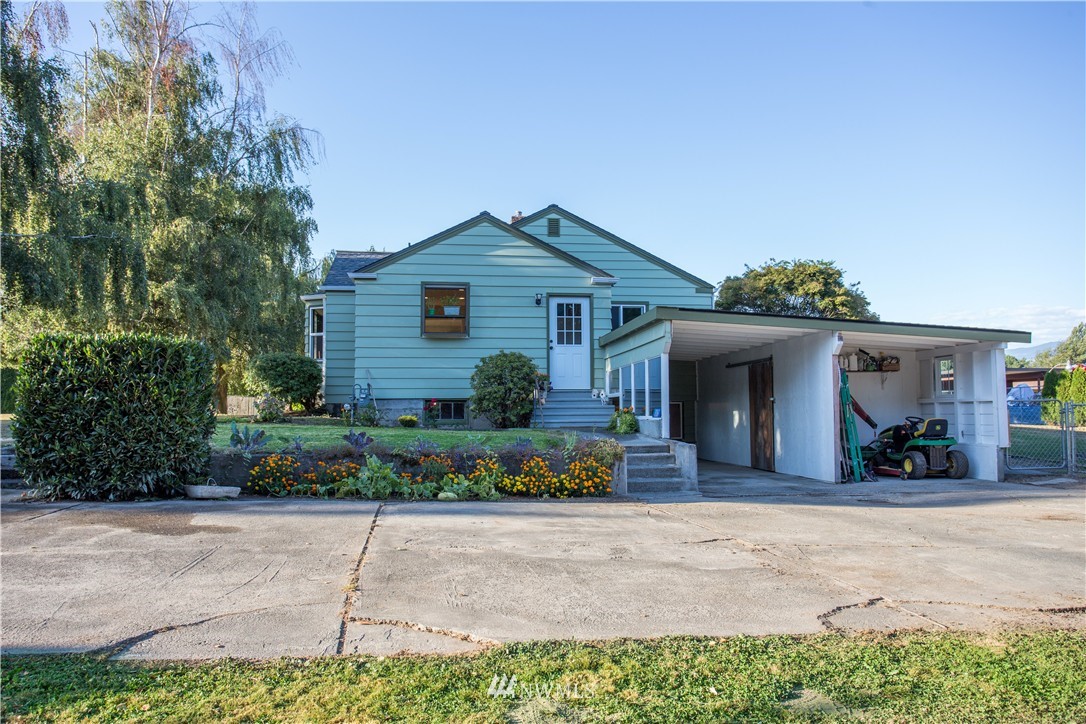 11061 Peter Anderson Road Burlington, WA 98233 - Photo 6 of 24 Gallery Image 6
