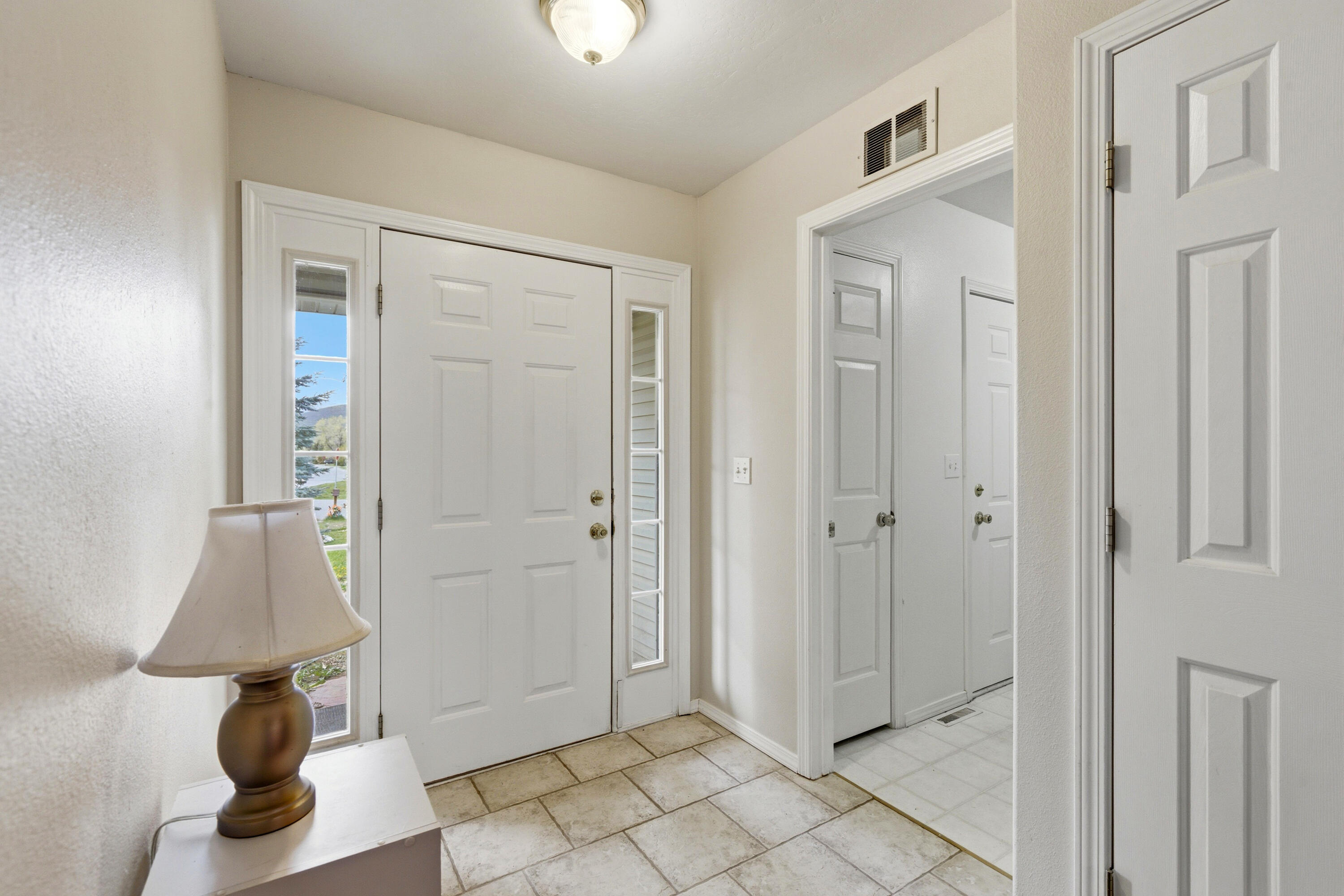 219 9th Street Bellevue, ID 83313 - Photo 5 of 12 entry