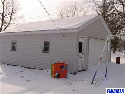 904 Russell Street Decatur, IN 46733 - Photo 2 of 2