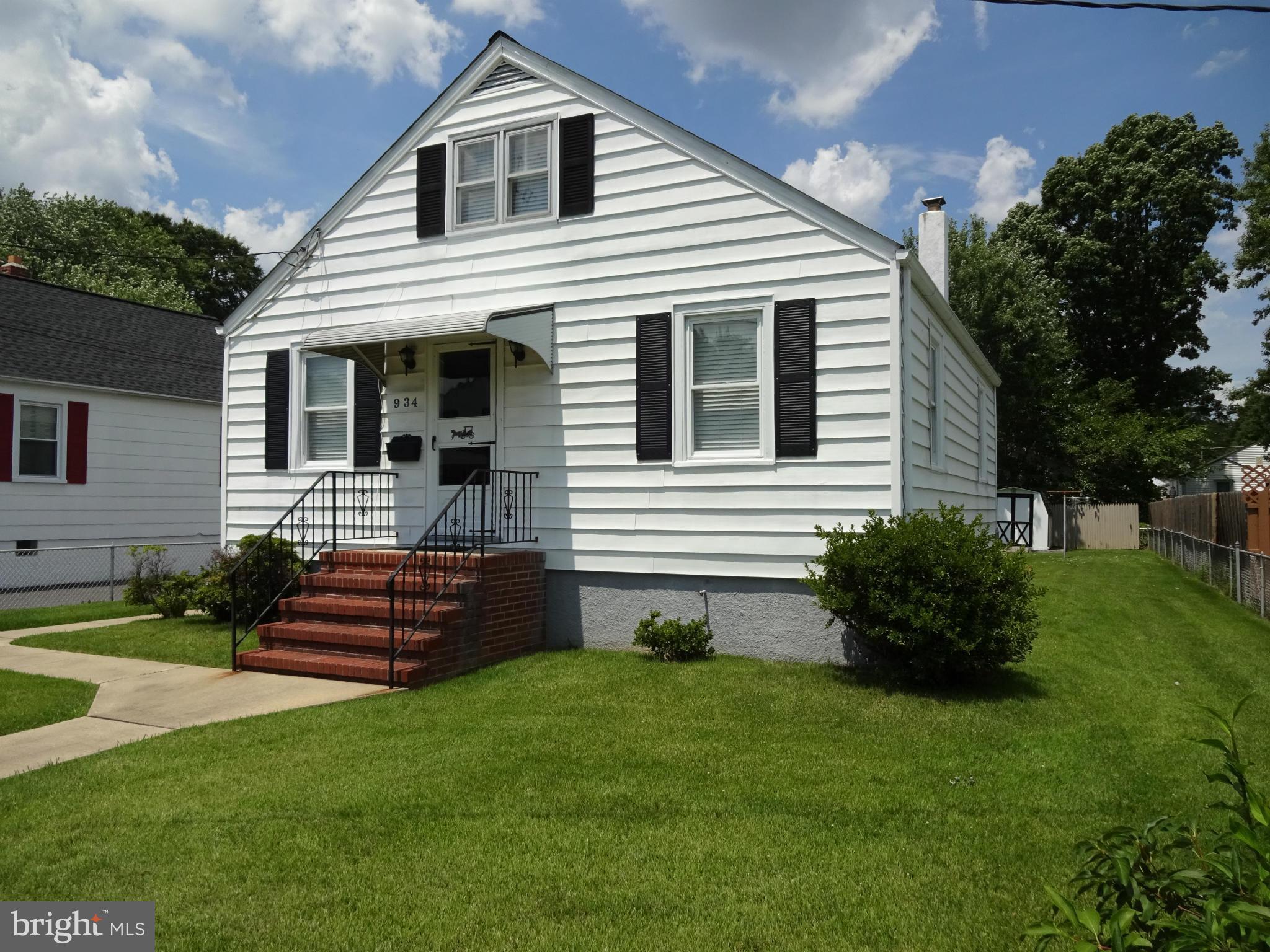 934 Martin Road Baltimore, MD 21221 - Photo 1 of 16 Welcome Home to 934 Martin Road