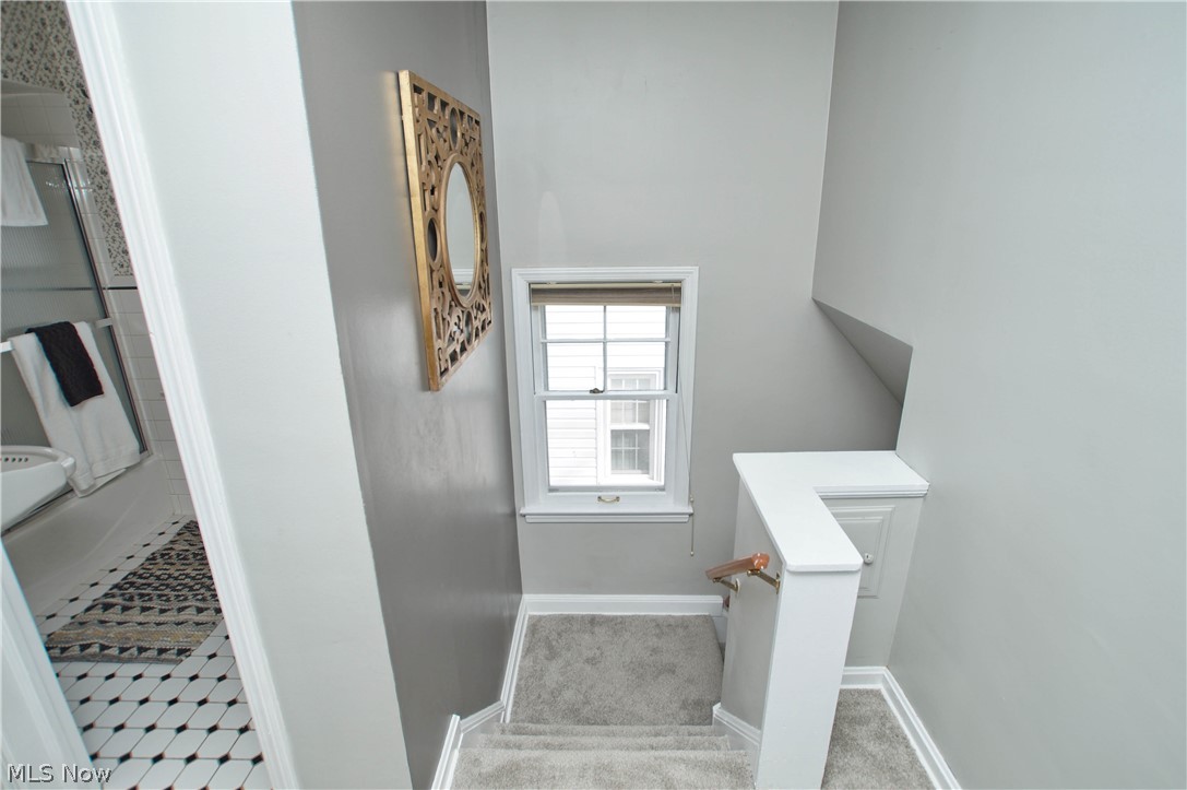 3501 Boynton Road Cleveland Heights, OH 44121 - Photo 17 of 31
