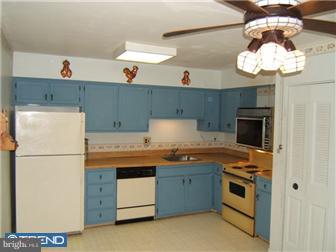 308 Walnut Ridge Drive Pottstown, PA 19464 - Photo 2 of 6 Gallery Image 2