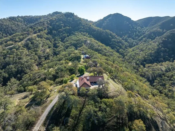 $1,200,000 | 7975 Nacimiento Lake Drive, Paso Robles, CA 93446