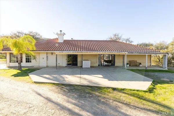 $1,200,000 | 7975 Nacimiento Lake Drive, Paso Robles, CA 93446