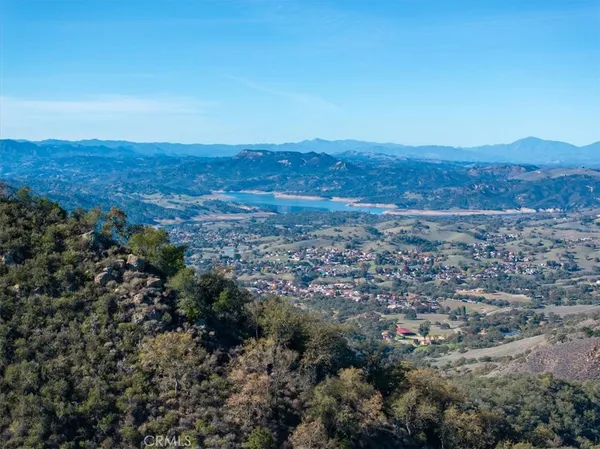 $1,200,000 | 7975 Nacimiento Lake Drive, Paso Robles, CA 93446
