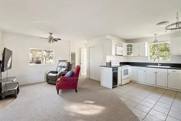 $1,200,000 | 7975 Nacimiento Lake Drive, Paso Robles, CA 93446