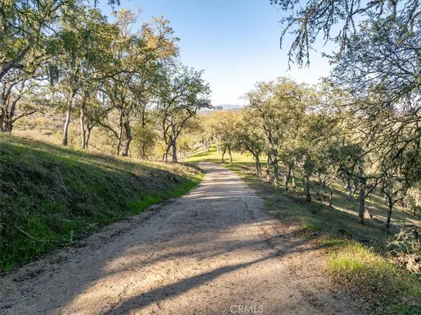 $1,200,000 | 7975 Nacimiento Lake Drive, Paso Robles, CA 93446