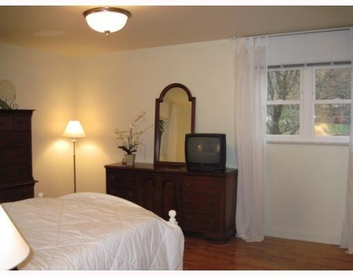 634 Ravencrest Road Pittsburgh, PA 15215 - Photo 8 of 12 Master Bedroom.