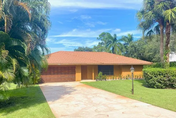 $5,500 | 5585 Pennock Point Road, Jupiter, FL 33458