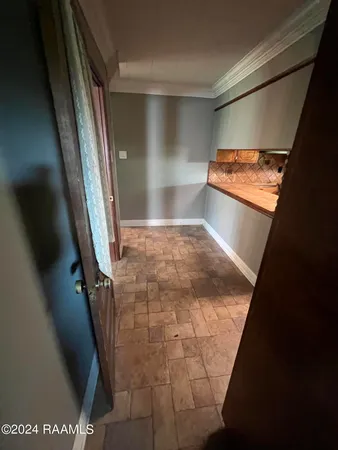 $1,900 | 616 East Broussard Road, Lafayette, LA 70503