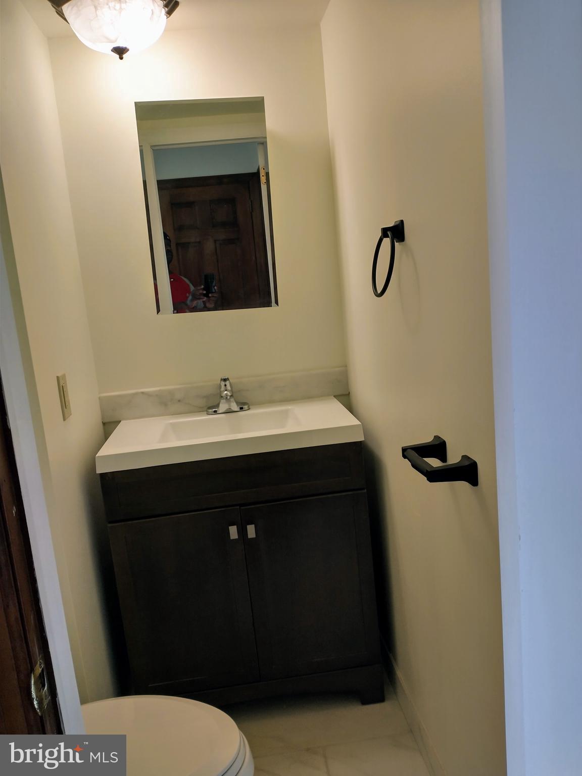 512 Mifflin Boulevard Reading, PA 19607 - Photo 22 of 57 HALF BATH BEDROOM 1