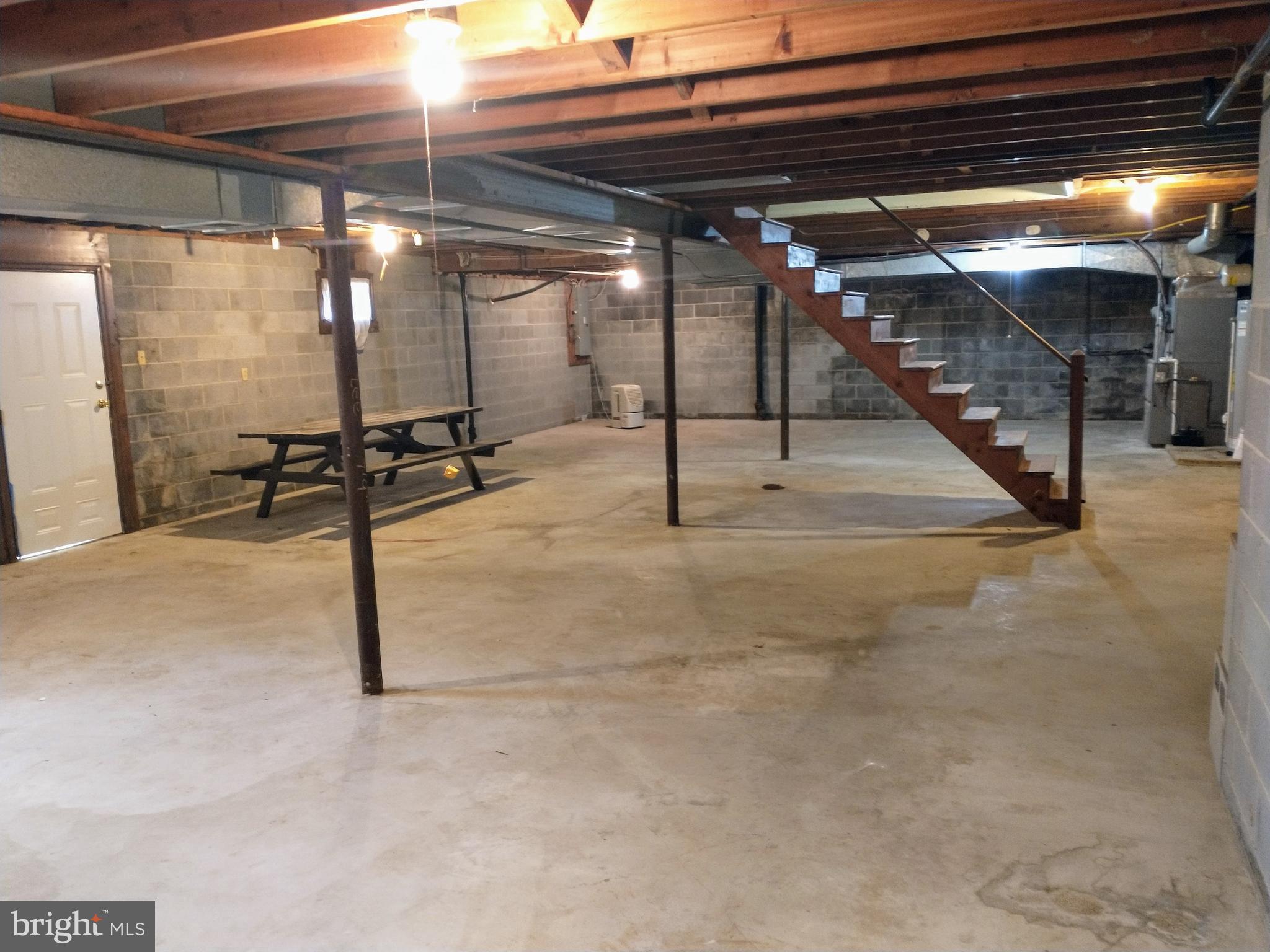 512 Mifflin Boulevard Reading, PA 19607 - Photo 51 of 57 a view of a room with gym equipment