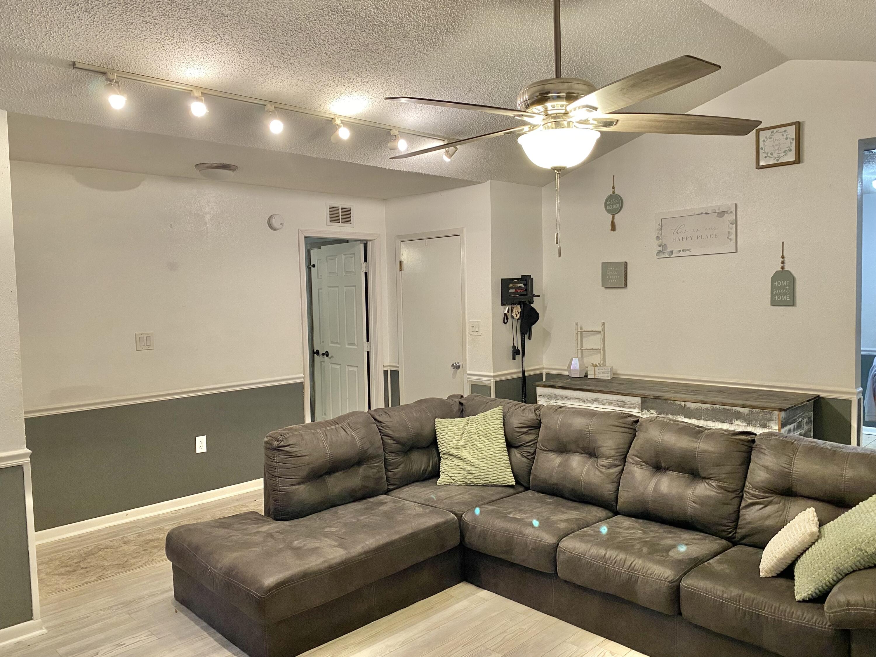 309 Springwood Circle Crestview, FL 32536 - Photo 15 of 53 IMG_9901