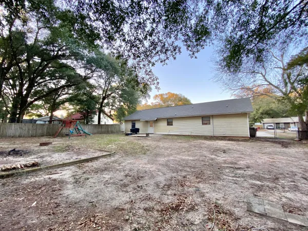 $283,000 | 309 Springwood Circle, Crestview, FL 32536