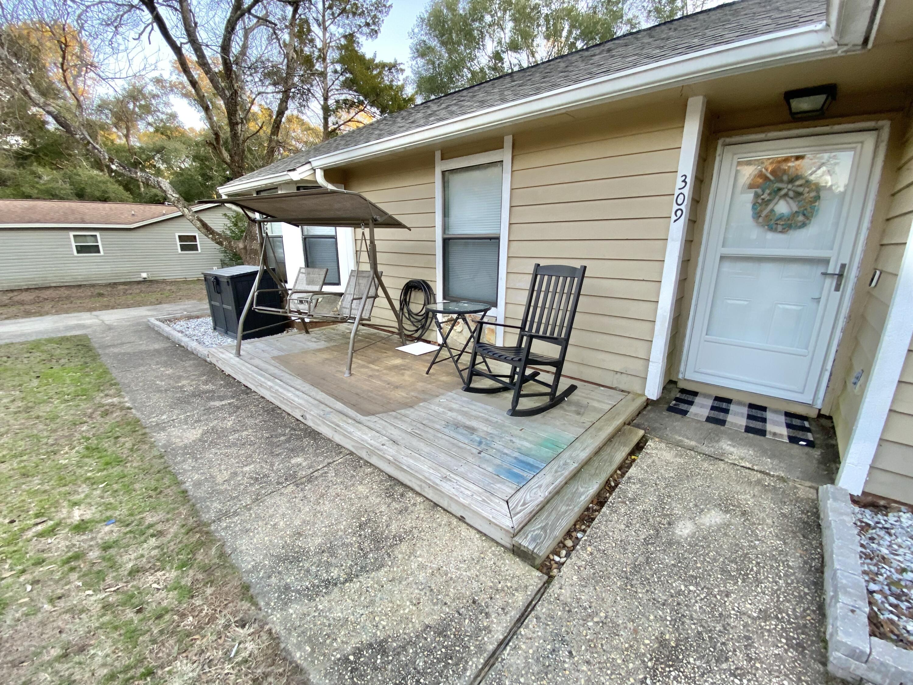 309 Springwood Circle Crestview, FL 32536 - Photo 10 of 53 IMG_9879