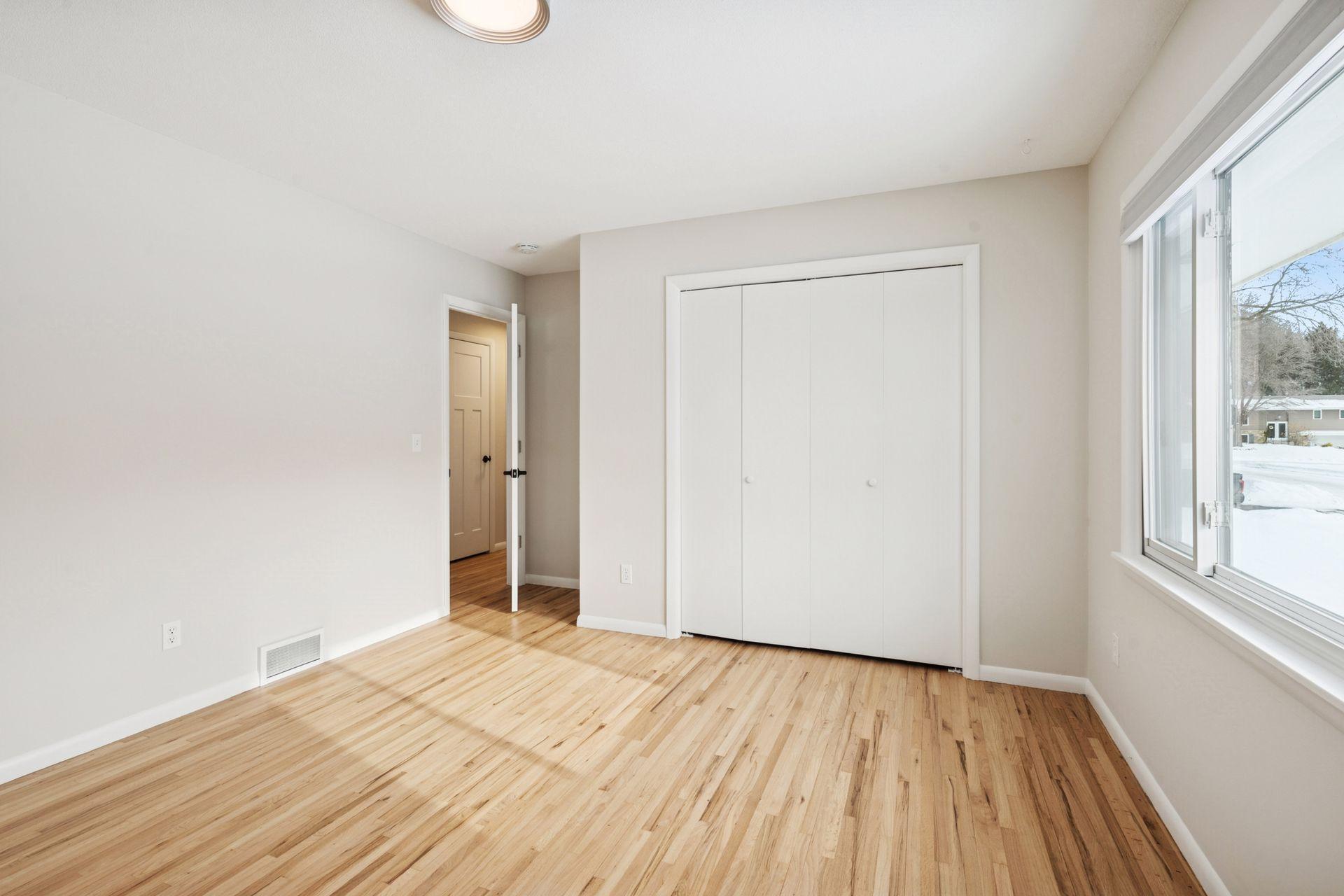 6704 Sioux Trail Edina, MN 55439 - Photo 23 of 44