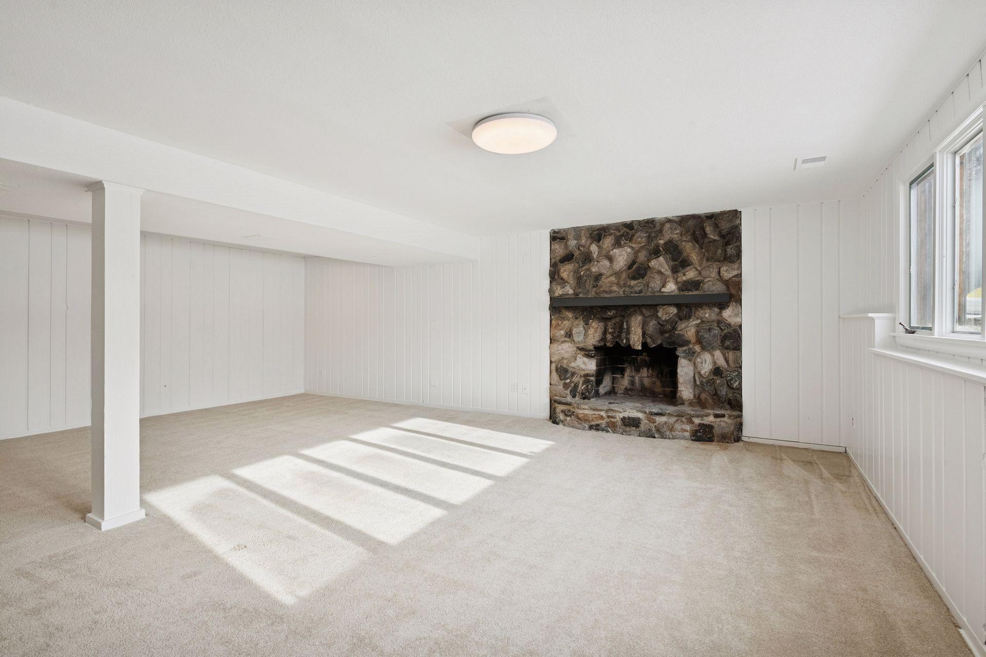 6704 Sioux Trail Edina, MN 55439 - Photo 29 of 44