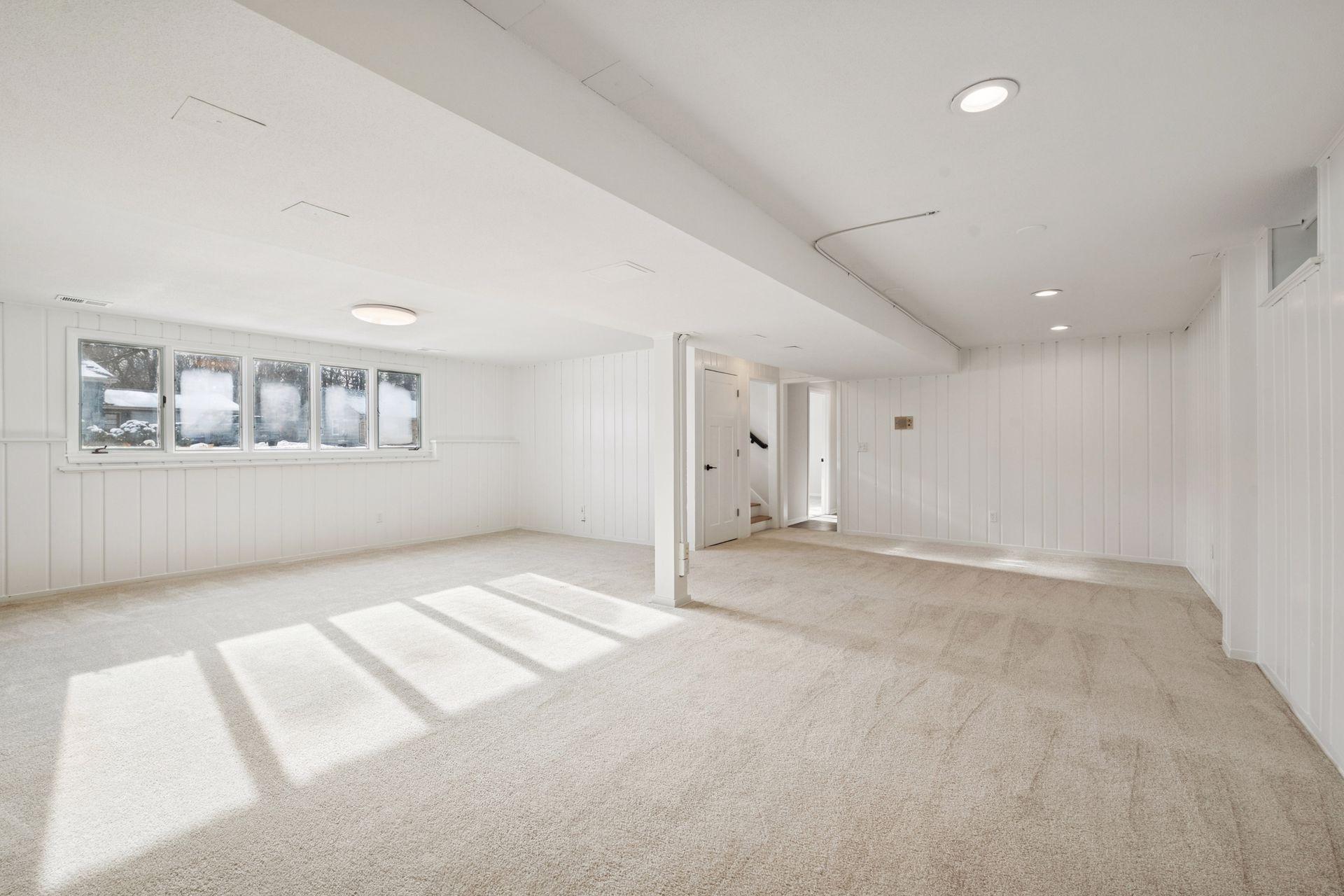 6704 Sioux Trail Edina, MN 55439 - Photo 30 of 44