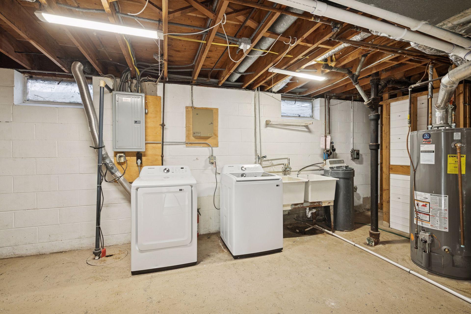 6704 Sioux Trail Edina, MN 55439 - Photo 37 of 44