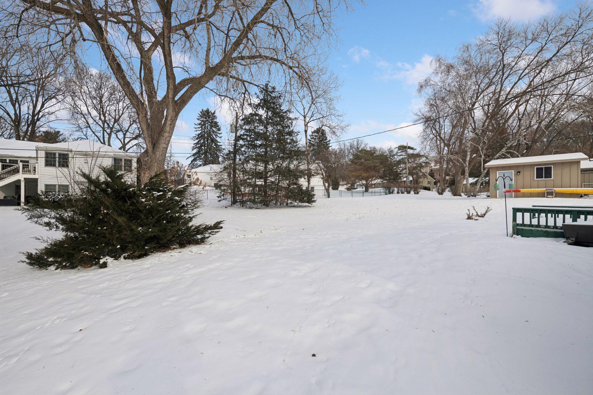 6704 Sioux Trail Edina, MN 55439 - Photo 39 of 44