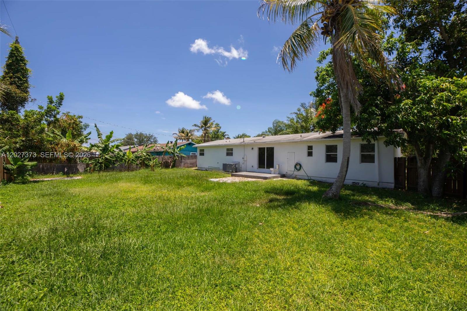 3327 Sapphire Road Lake Worth, FL 33462 - Photo 33 of 34