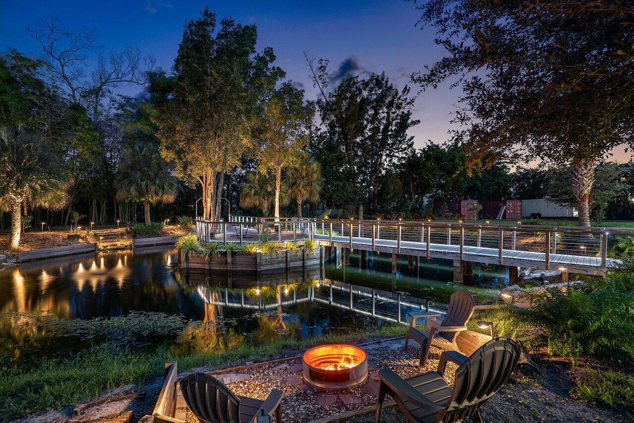6624 Dillman Road Greenacres, FL 33413 - Photo 5 of 77 Twilight Party Deck