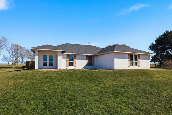 $443,000 | 101 South Haven Place, Waxahachie, TX 75165