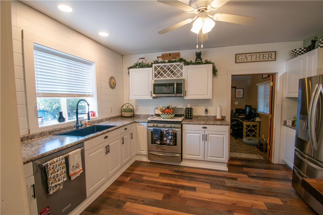 3004 Seeley Road Waterloo, NY 14456 - Photo 18 of 44