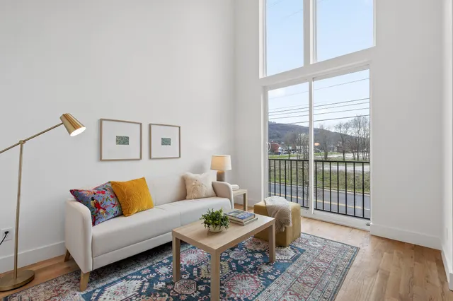 $2,300 | 3339 Aberdeen Row, Chattanooga, TN 37410