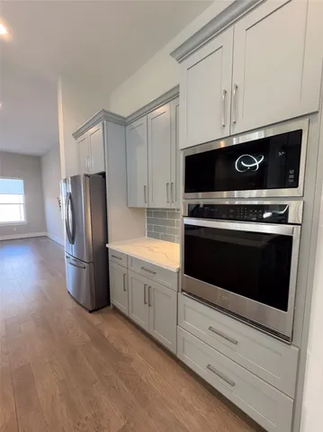 $3,750 | 1611 Parker Street, Houston, TX 77007