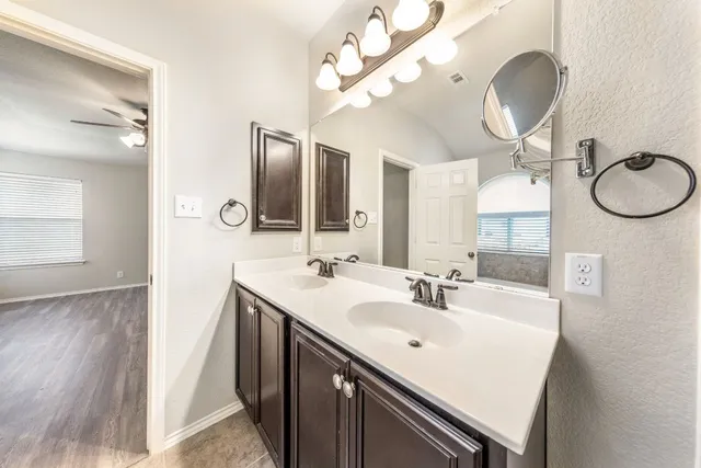 $2,200 | 1811 Conn Creek Road, Cedar Park, TX 78613