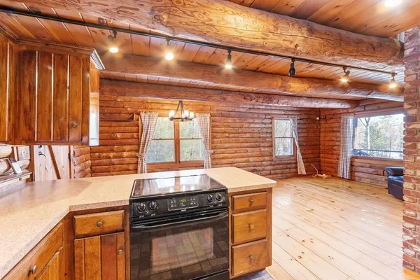 $515,000 | 43 Greenville Road, Townsend, MA 01474