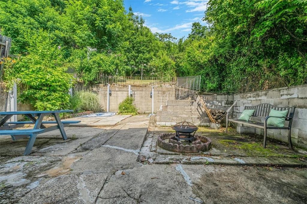 559 Boquet Street Carnegie, PA 15106 - Photo 17 of 20 a view of backyard with green space and seating area