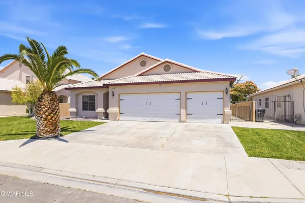 $575,000 | 4121 Avenue J6 W Lancaster Ca West, Lancaster, CA 93536