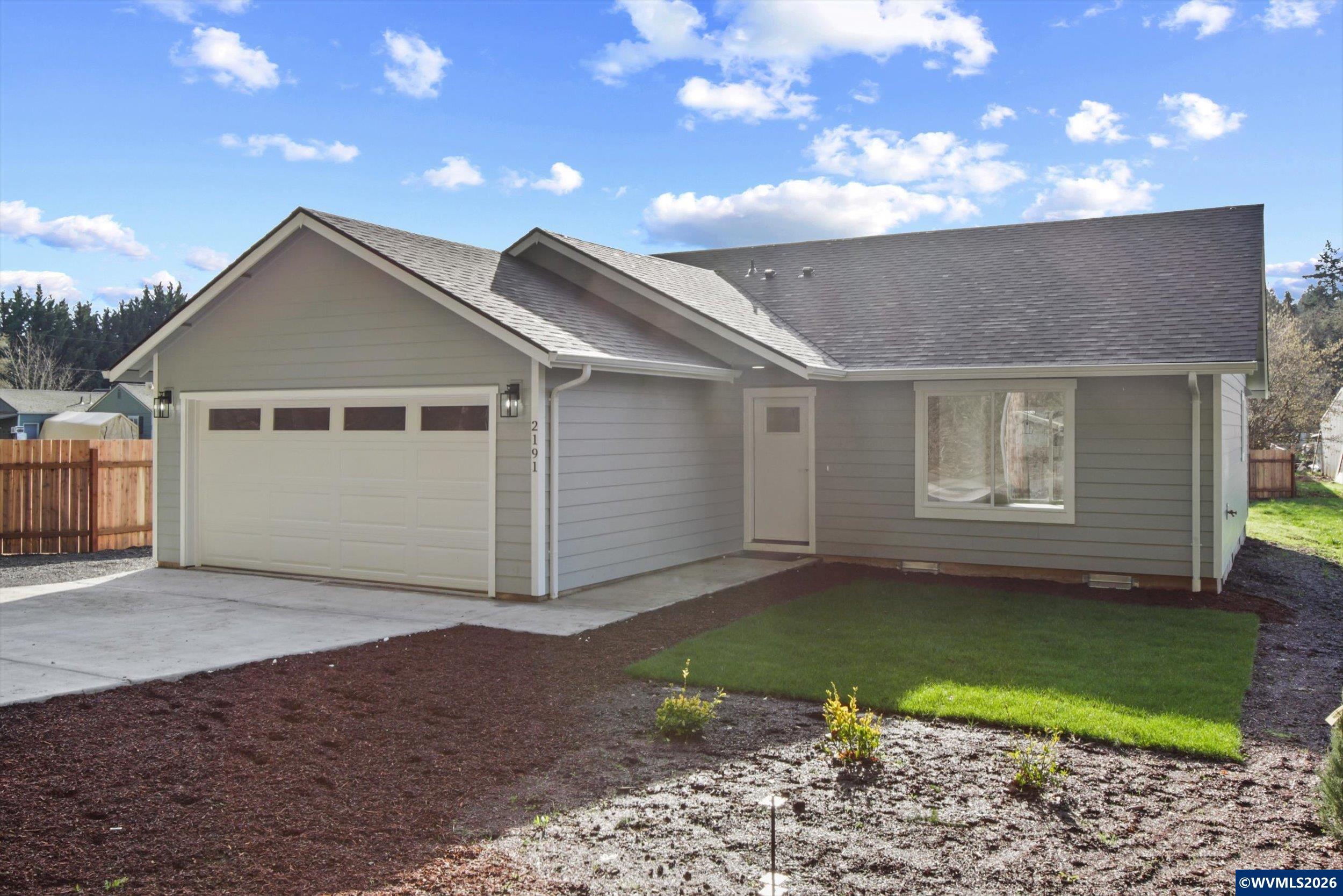 2201 Ames Creek Road Sweet Home, OR 97386 - Photo 5 of 41