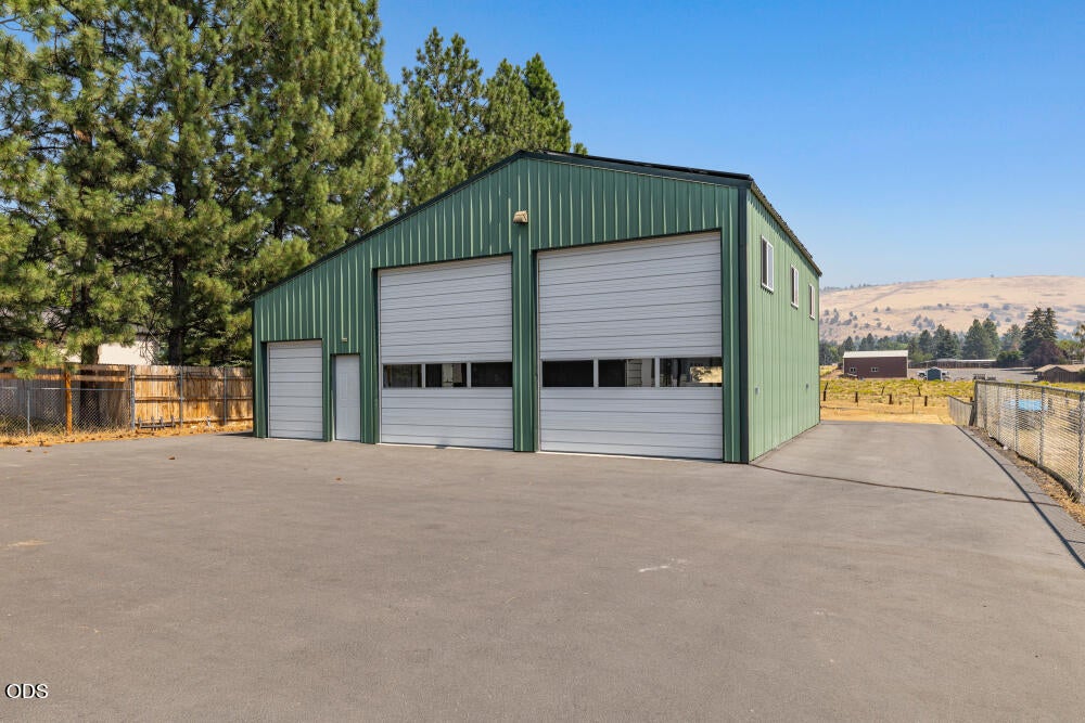 1457 Homedale Road Klamath Falls, OR 97603 - Photo 10 of 37 Gallery Image 10