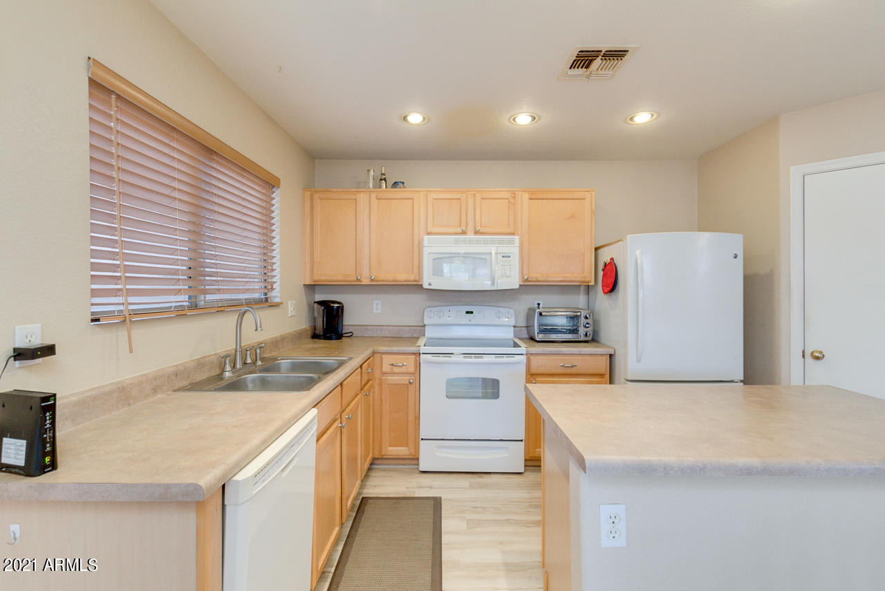 3496 South Chaparral Road Apache Junction, AZ 85119 - Photo 16 of 32 16-Chaparral