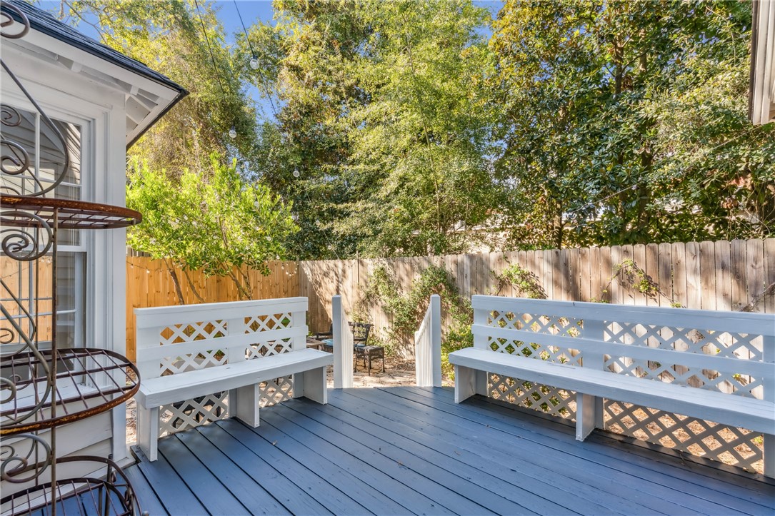 112 Rosemont Street St. Simons Island, GA 31522 - Photo 36 of 39 Back deck
