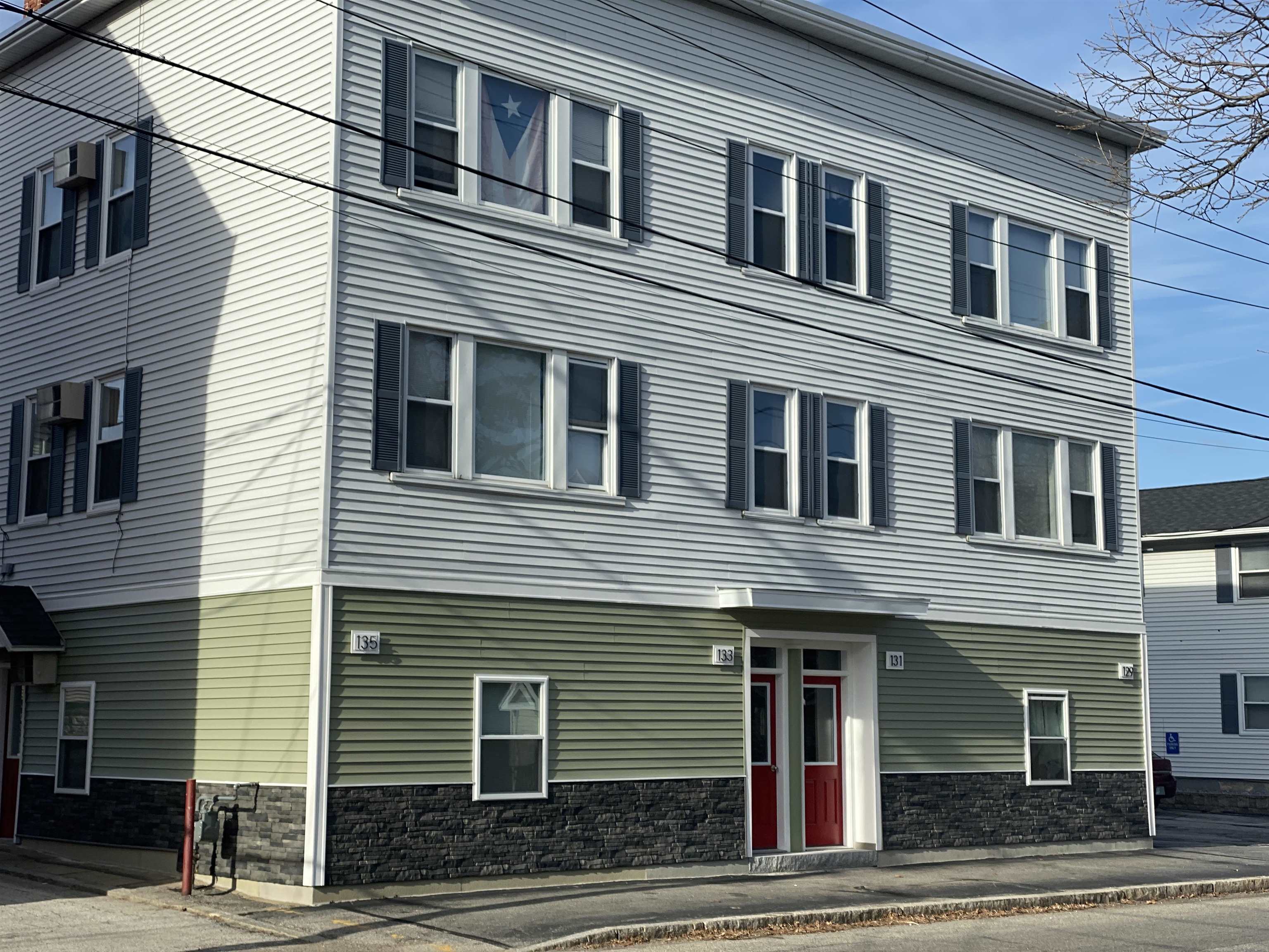 135 2nd Street, Unit 1S Manchester, NH 03102 - Photo 4 of 38